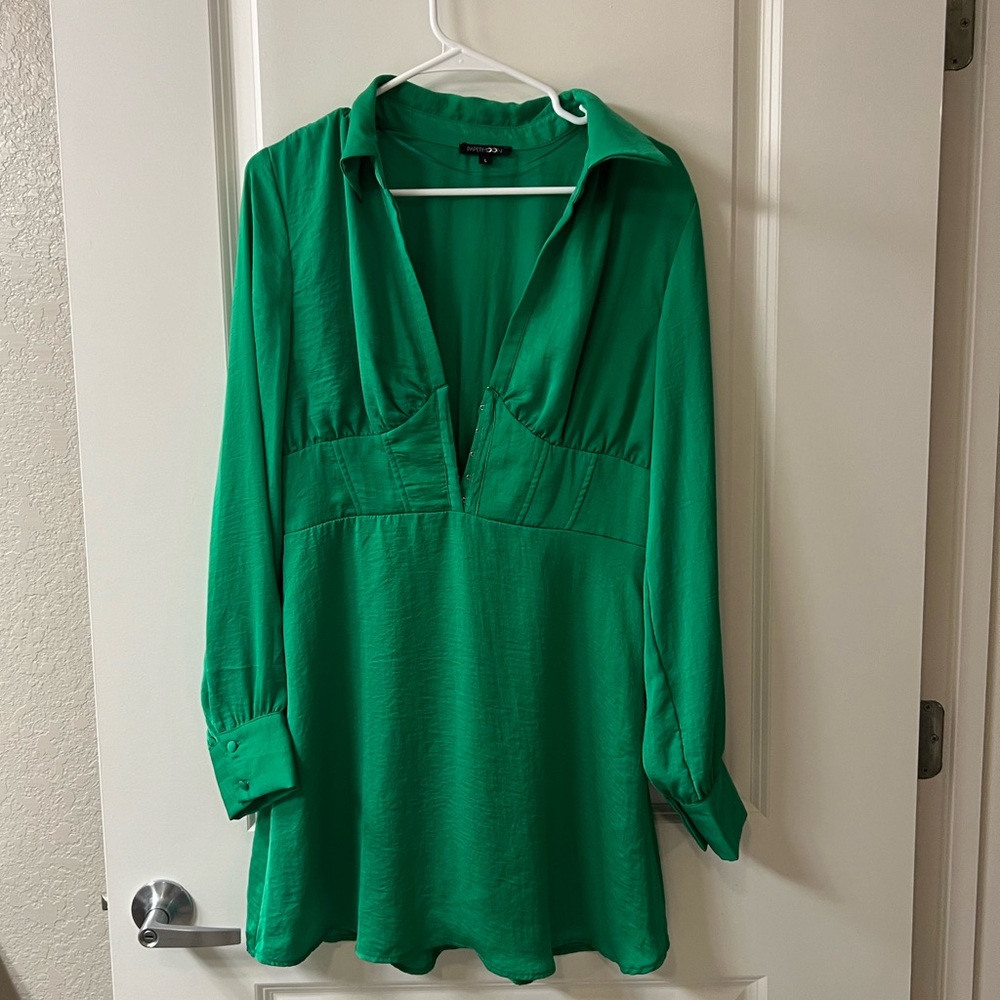 Green Long Sleeve Corset Dress